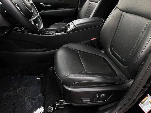 Certified 2024 Hyundai Tucson SEL w/ Convenience Package FWD image 11