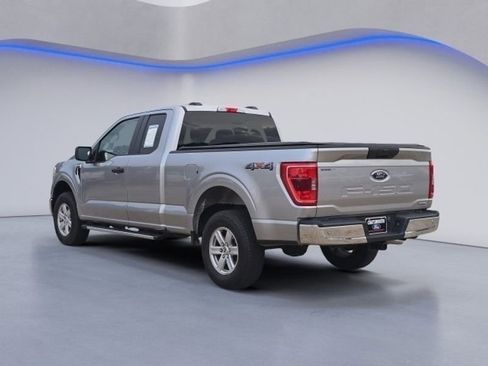 Used 2022 Ford F150 XLT image 4