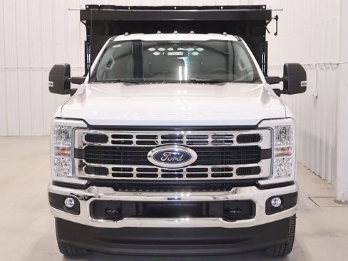 New 2025 Ford F350 XL w/ XL Chrome Package image 4