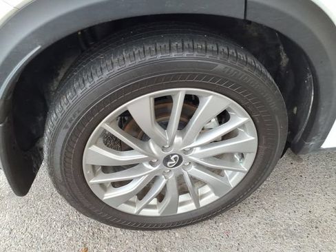 Certified 2023 INFINITI QX50 Luxe FWD image 12