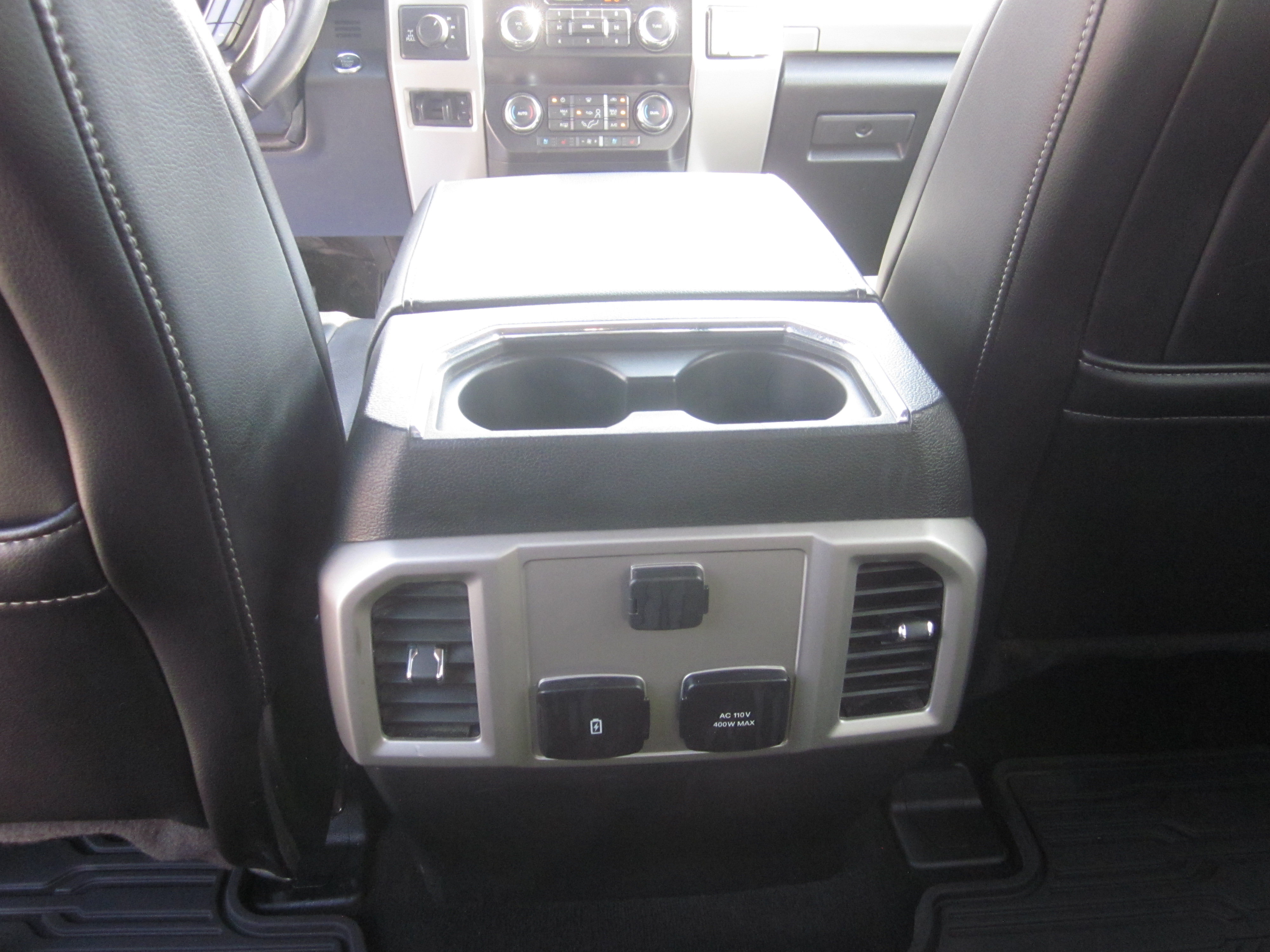 Used 2020 Ford F250 Lariat w/ Lariat Ultimate Package AWD/4WD image 14