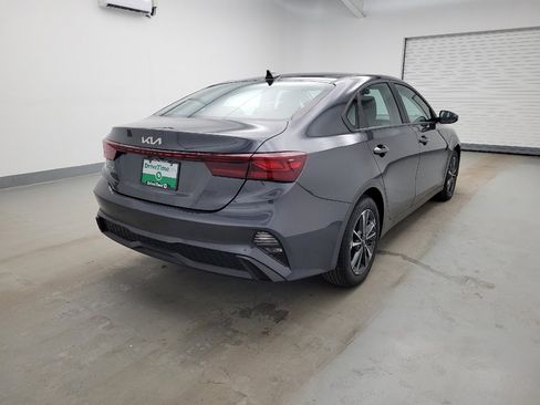 Used 2024 Kia Forte LXS w/ LXS Technology Package image 9