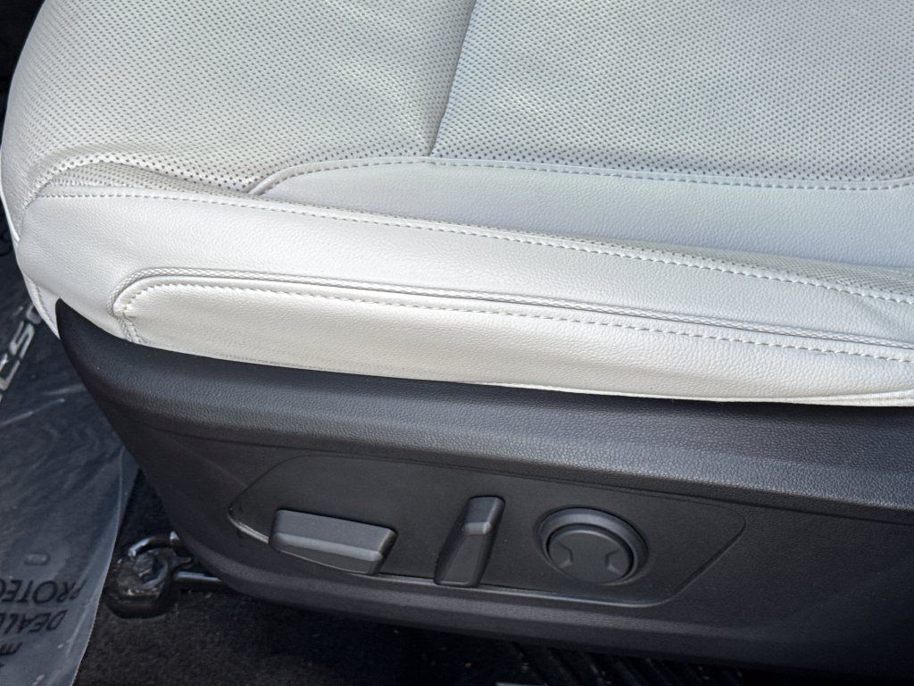 Used 2022 Hyundai Tucson SEL w/ Convenience + Premium Package FWD image 24