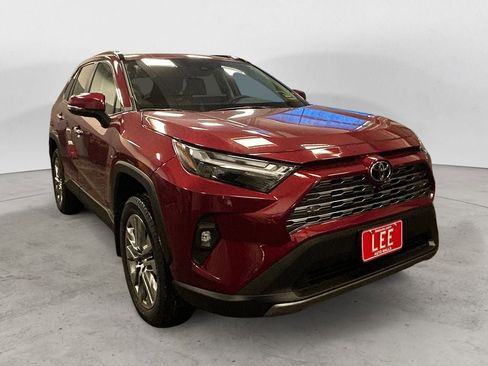 New 2025 Toyota RAV4 Limited image 7