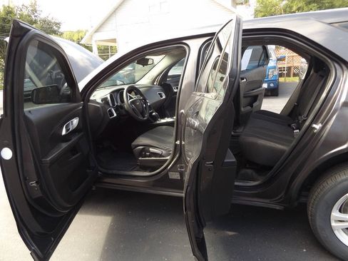 Used 2016 Chevrolet Equinox LS w/ LPO, Protection Package FWD image 12