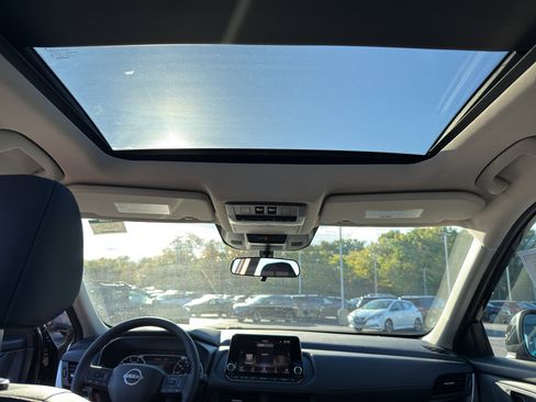 New 2026 Nissan Rogue SV w/ SV Premium Package image 29