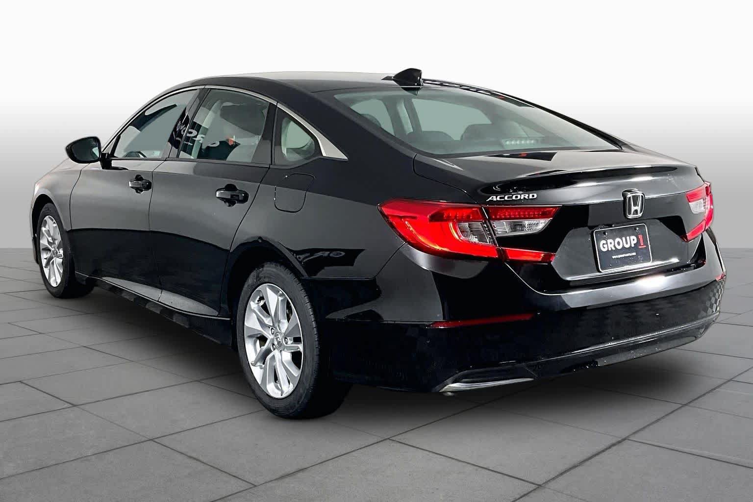 Used 2019 Honda Accord LX image 11