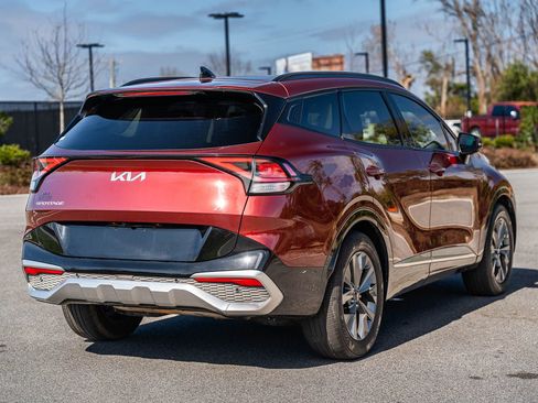 Used 2023 Kia Sportage SX image 7