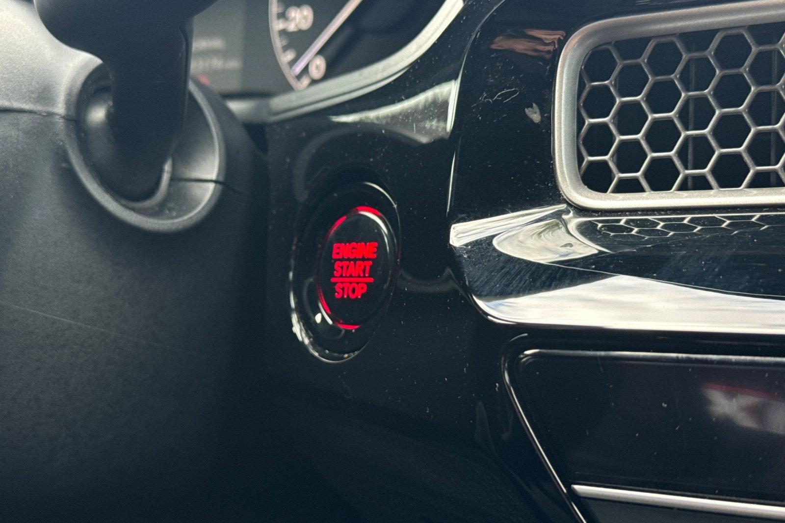 Used 2025 Honda Civic Sport image 17