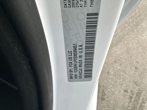 Used 2025 RAM 1500 Laramie image 29