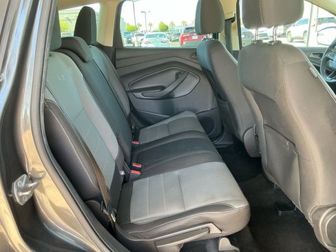 Used 2017 Ford Escape S FWD image 18