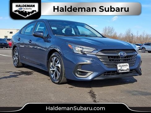 Used 2023 Subaru Legacy Premium image 1