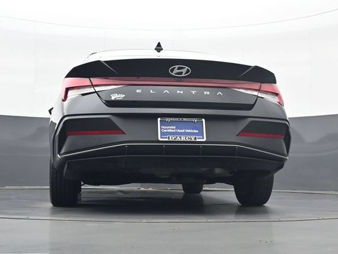 Certified 2024 Hyundai Elantra SEL FWD image 26