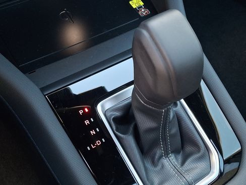 Certified 2025 Subaru Forester Premium w/ Convenience Package #1 image 15