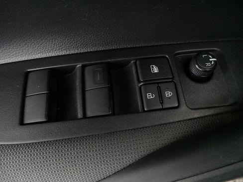 Certified 2025 Toyota Corolla LE image 19