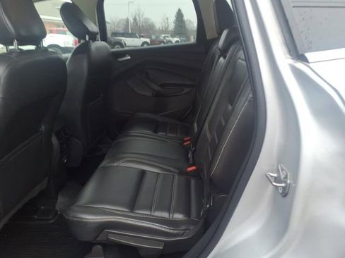 Used 2019 Ford Escape SEL image 11