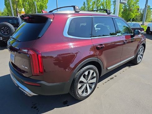 Used 2021 Kia Telluride EX w/ EX Premium Package AWD/4WD image 5