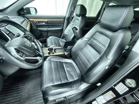 Used 2020 Honda CR-V Touring image 18