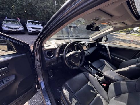 Used 2013 Toyota RAV4 Limited AWD/4WD image 12
