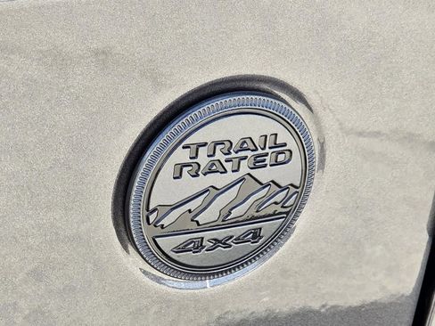 New 2026 Jeep Gladiator Sport image 29