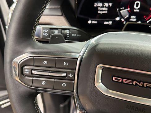 Used 2026 GMC Acadia Denali w/ Super Cruise Package AWD/4WD image 27