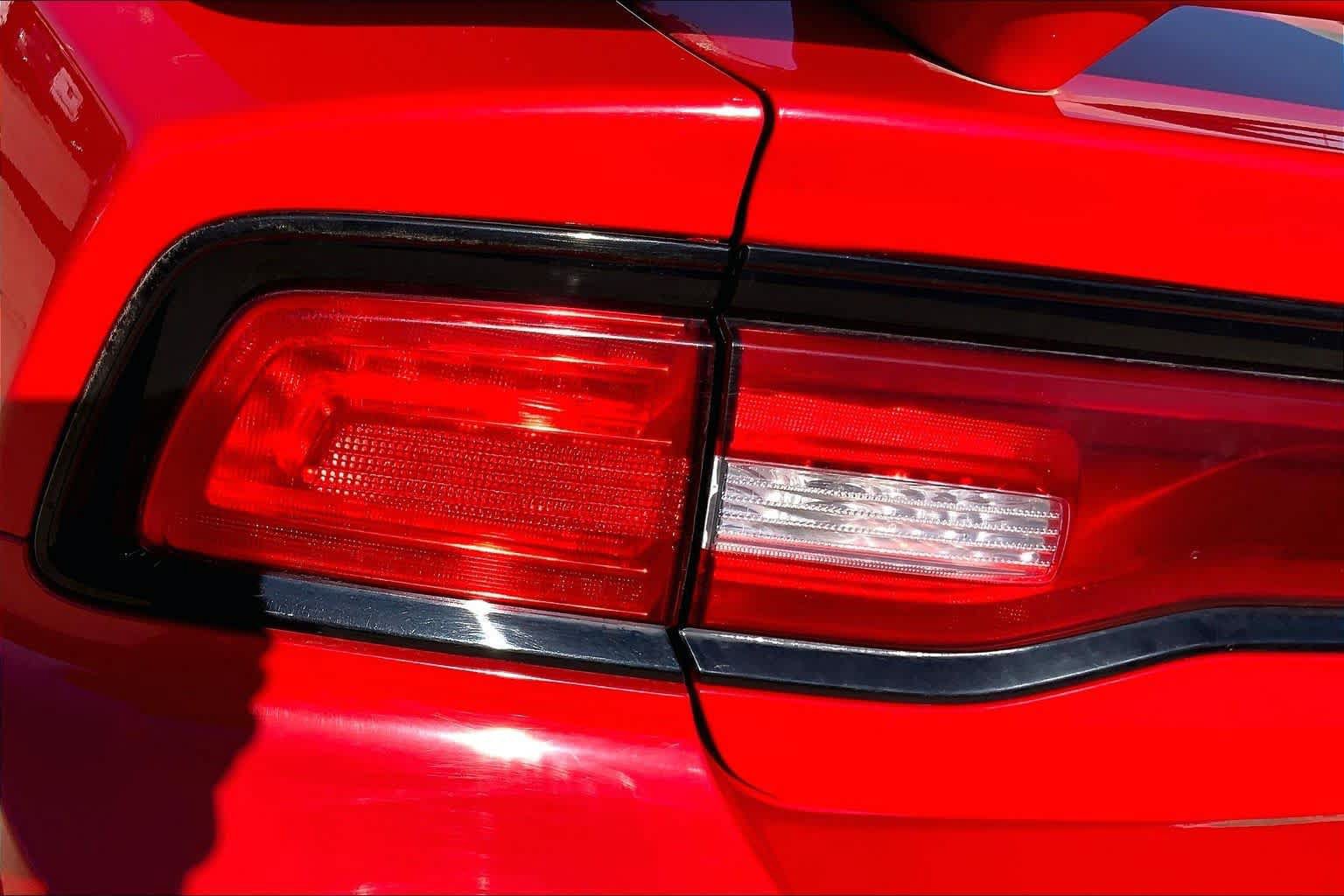 Used 2014 Dodge Charger SXT AWD/4WD image 27