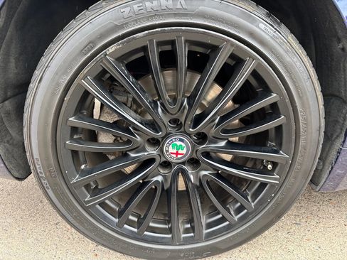 Used 2017 Alfa Romeo Giulia Ti w/ TI Lusso Light Wood Package image 45