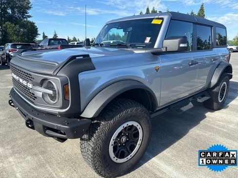 Used 2024 Ford Bronco Badlands AWD/4WD image 3