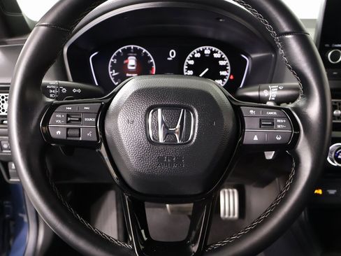 Used 2025 Honda Civic Sport image 3