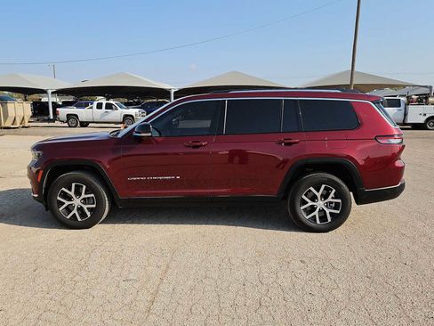 Used 2024 Jeep Grand Cherokee L Limited w/ Luxury Tech Group II AWD/4WD image 5