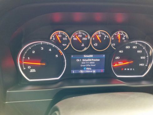 Used 2020 Chevrolet Silverado 2500 LT w/ Convenience Package image 10