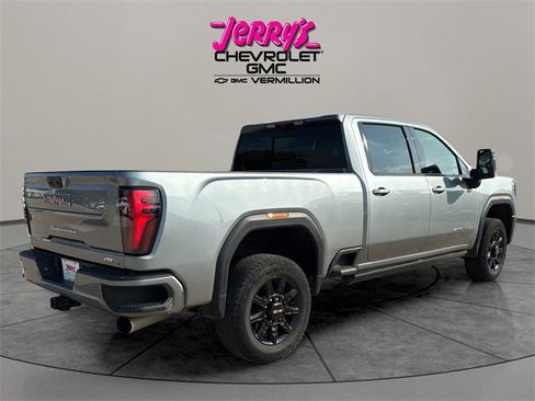 Used 2024 GMC Sierra 2500 AT4 w/ AT4 Premium Plus Package image 13