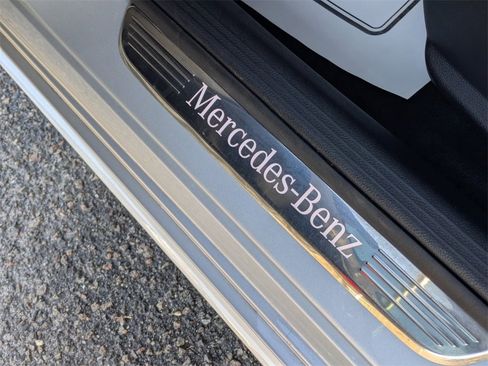 Used 2021 Mercedes-Benz C 300 Sedan w/ AMG Line image 12