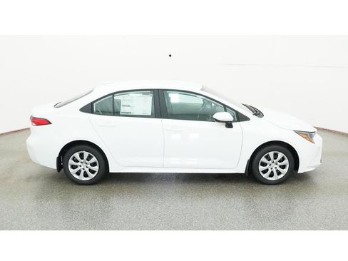 New 2026 Toyota Corolla LE FWD image 11