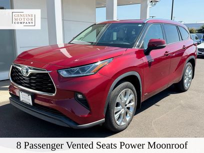 Used 2021 Toyota Highlander Limited