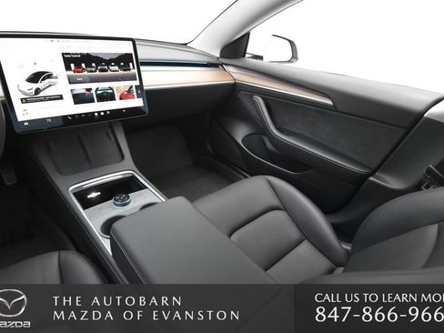 Used 2023 Tesla Model 3 Standard Range image 29