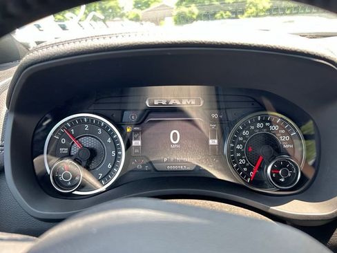 Used 2024 RAM 2500 Laramie w/ Sport Appearance Package image 36