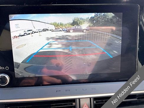Used 2023 Toyota Prius LE FWD image 17