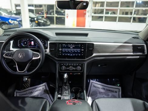 Used 2022 Volkswagen Atlas SE image 14