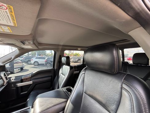 Used 2019 Ford F350 Lariat w/ Lariat Ultimate Package AWD/4WD image 9
