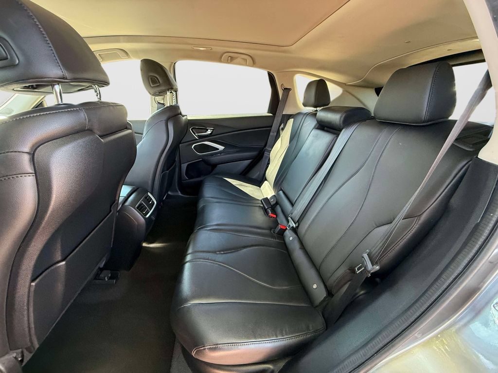 Certified 2024 Acura RDX SH-AWD image 11