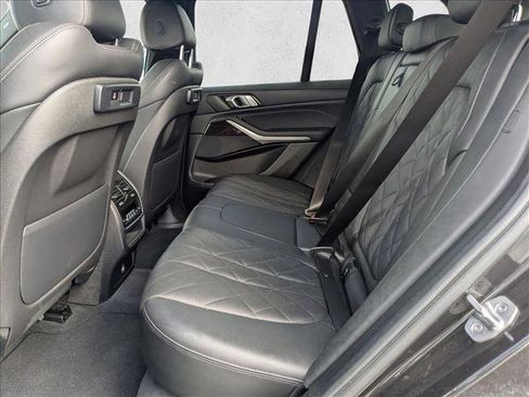 Used 2023 BMW X5 xDrive45e image 18