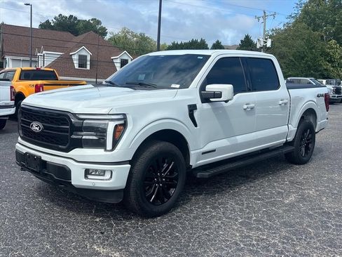 Used 2024 Ford F150 Lariat w/ Equipment Group 502A High AWD/4WD image 3