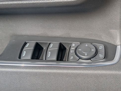 New 2026 GMC Sierra 2500 SLT image 11