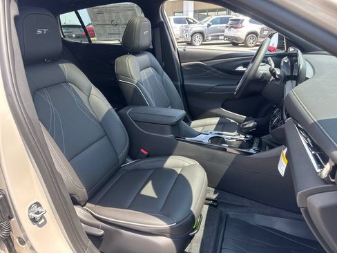 New 2026 Buick Envista Sport Touring w/ Studio Series FWD image 11
