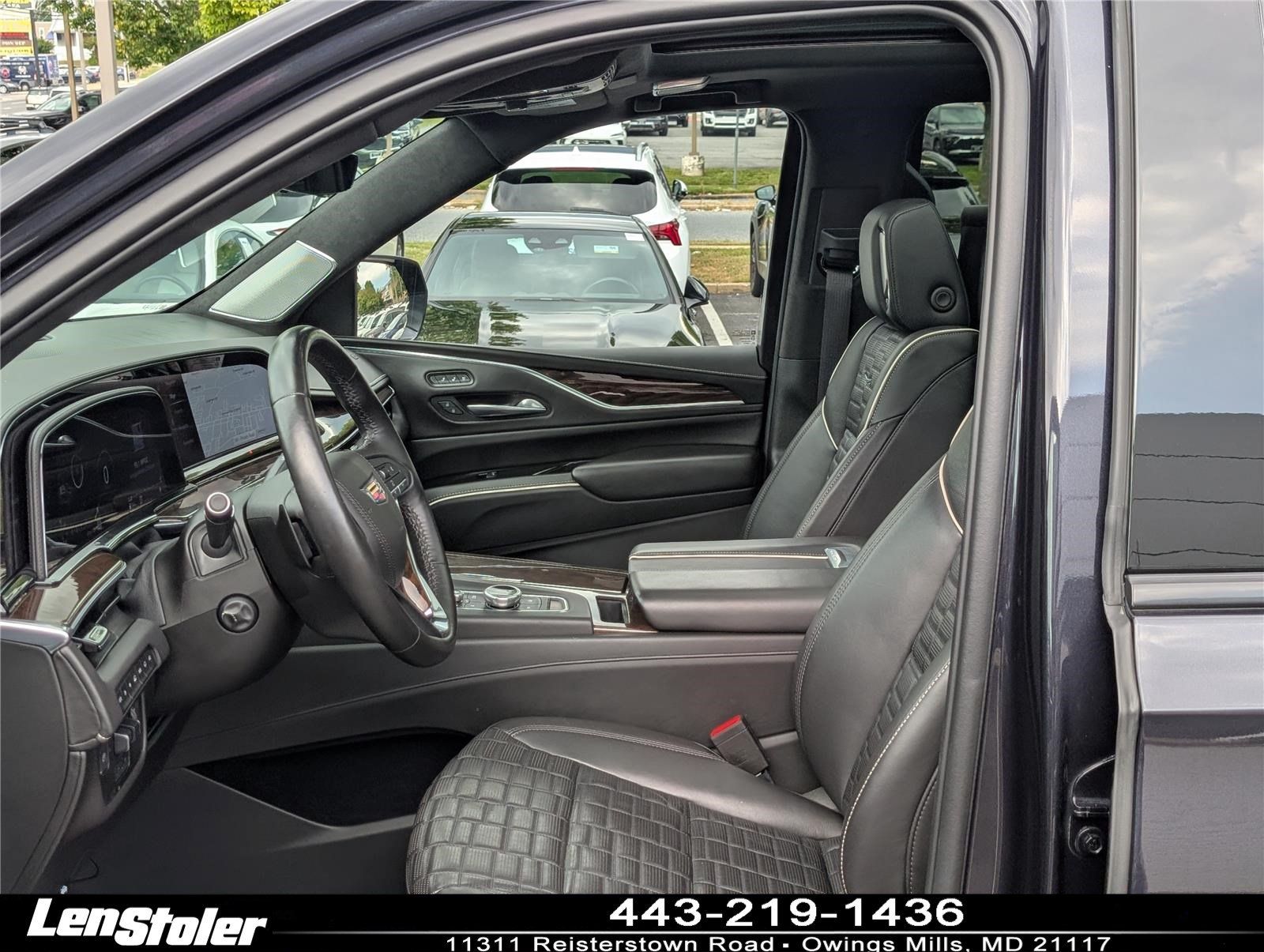 Used 2022 Cadillac Escalade Sport Platinum AWD/4WD image 20