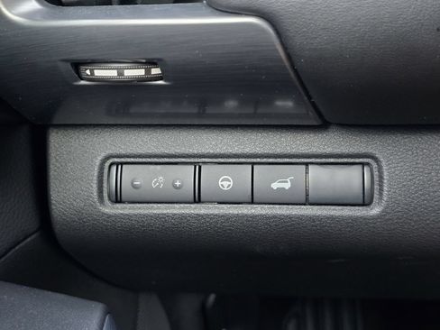 Used 2025 Nissan Pathfinder Rock Creek AWD/4WD image 23