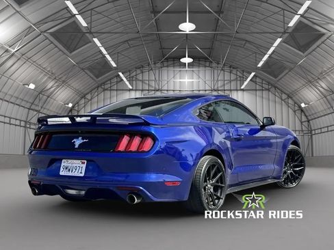 Used 2015 Ford Mustang Coupe w/ Equipment Group 051A RWD image 2