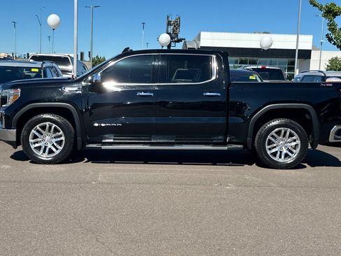 Used 2019 GMC Sierra 1500 SLT w/ SLT Premium Plus Package AWD/4WD image 7