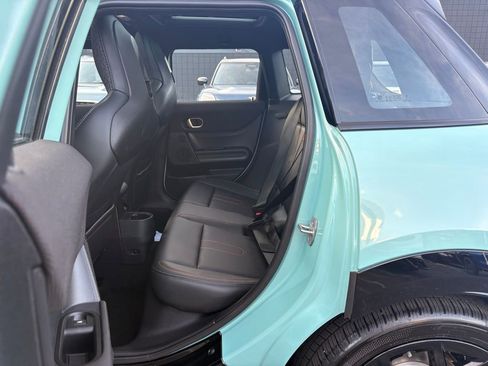 Used 2025 MINI Cooper S image 17